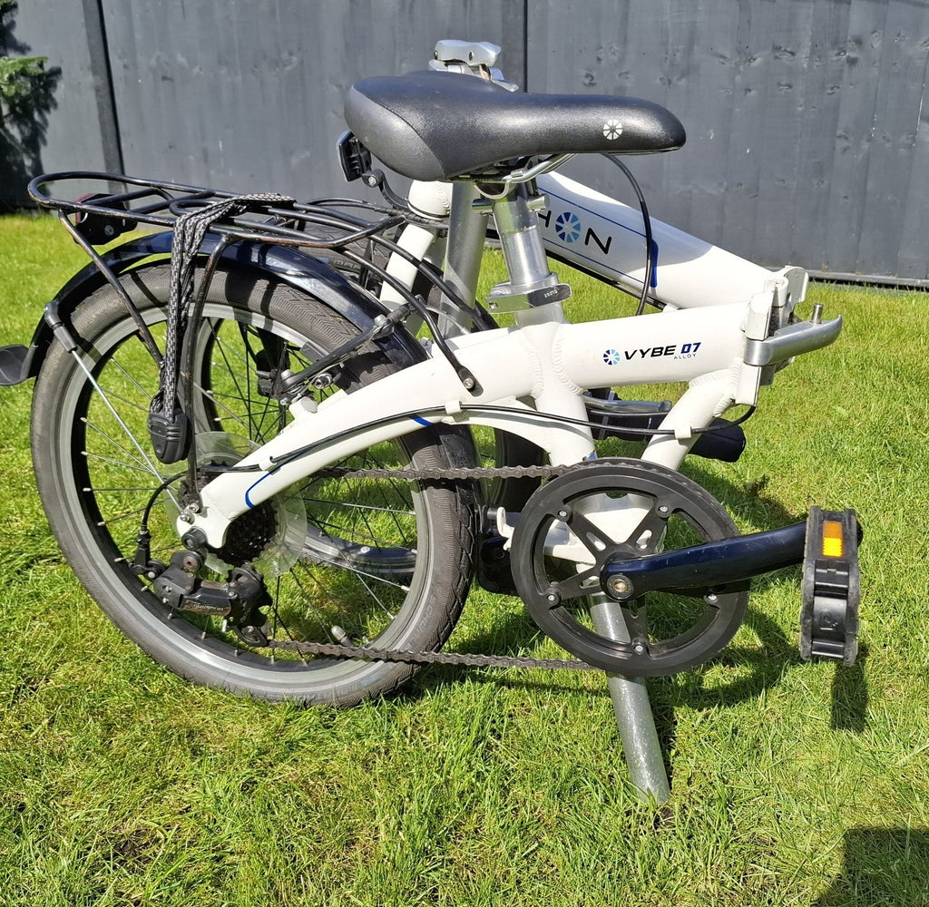 Dahon Vybe D7 Folding Bike White Alloy Lightweight 7 speed 11kg Adjust Seat+Bars