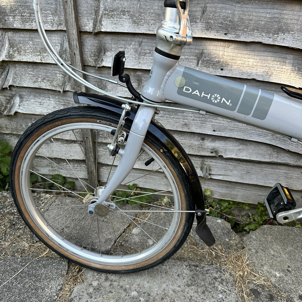Dahon Vitesse Grey Folding Bike 20 Wheels 7 SPD Fantastic Condition Great Price