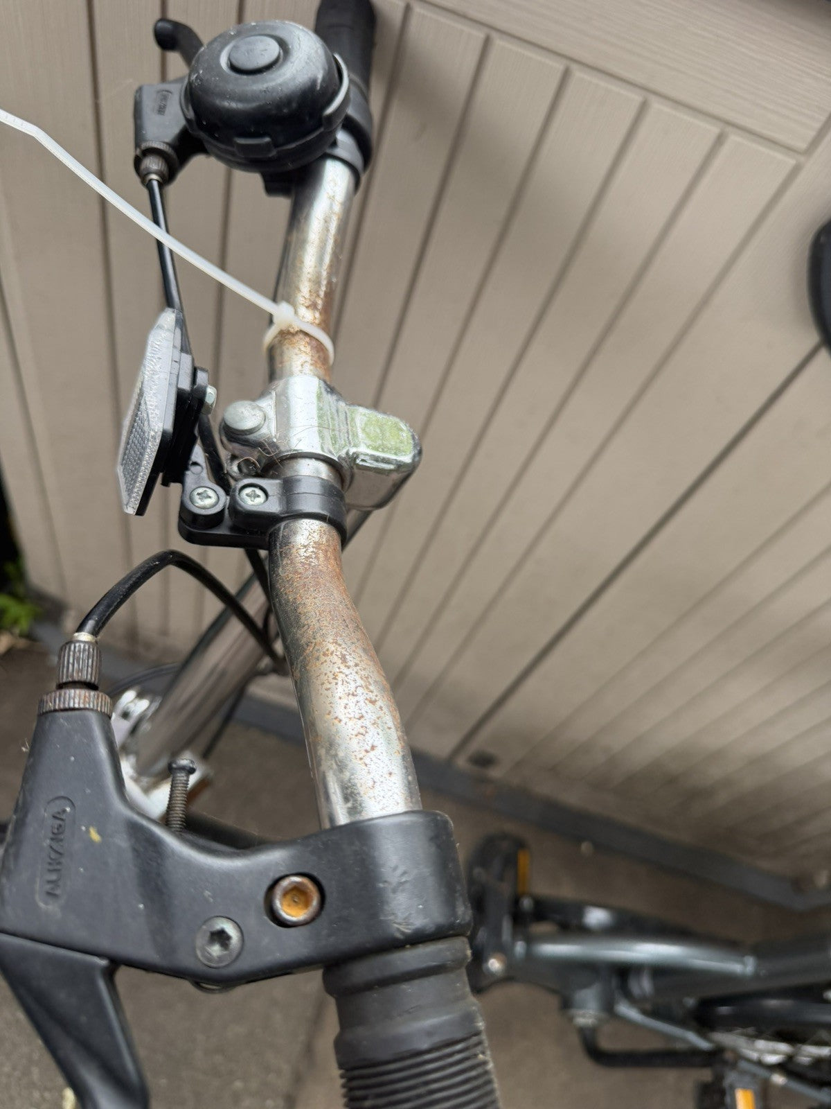 apollo folding bike. Single Speed.