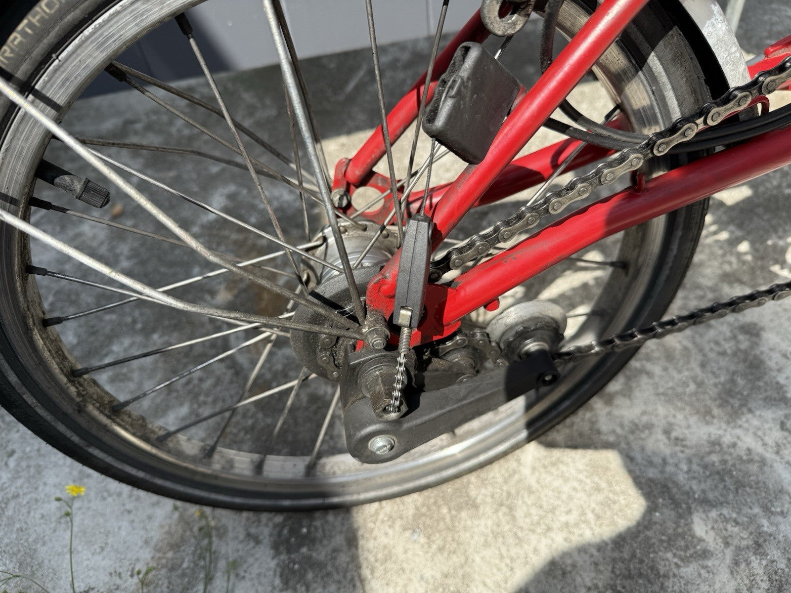 Brompton M3L Folding Bike - Red (3 Speed) - SE9 Collection Only