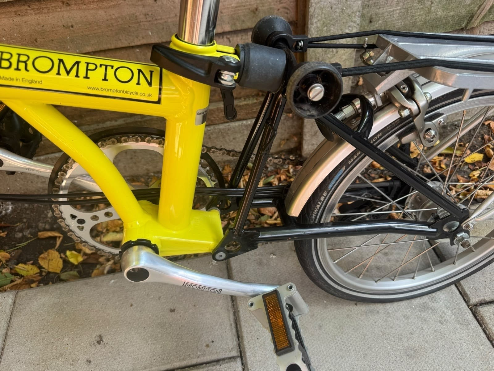 Classic 6-Speed Brompton Folding Bicycle - yellow Excellent condition