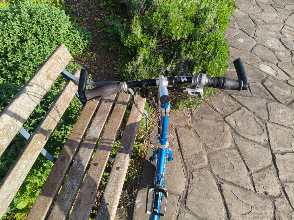 Bike Friday New World Tourist - SRAM Dual Drive - w racks & guards - v good