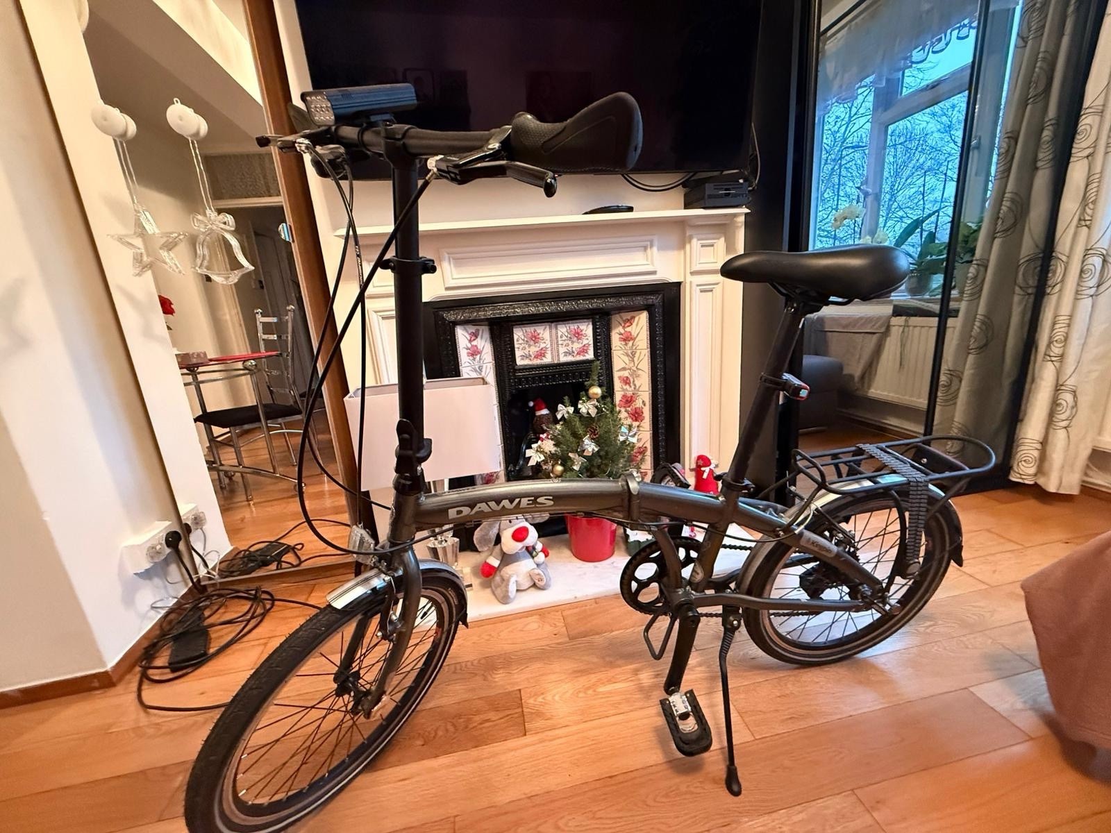 Dawes Folding Bike – Compact, Practical & Perfect for City Riding