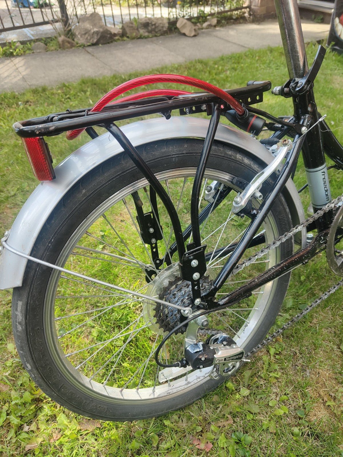 Kingston 20in Folding Bike 6-Speed Black/Silver Rear Rack Fenders + EXTRA'S