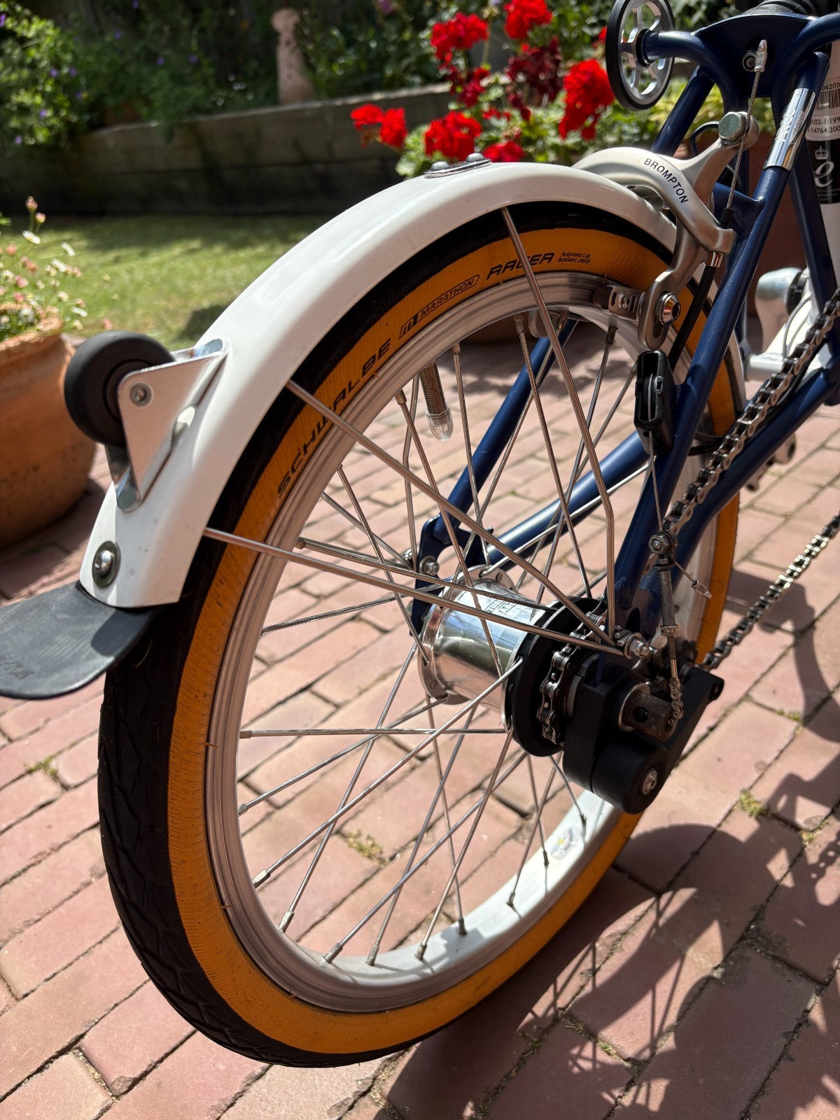 ARCC Electric Brompton Jubilee Limited Edition w/Carradice 25L City Folder Bag