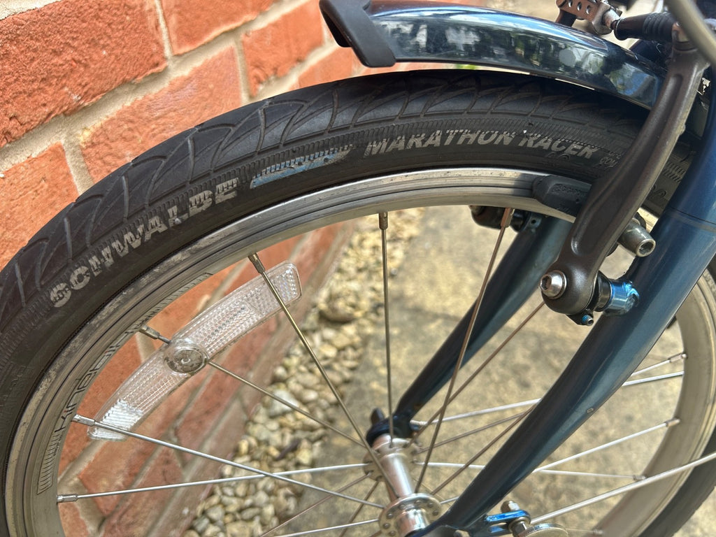 Dahon mu p8 folding bike in great condition