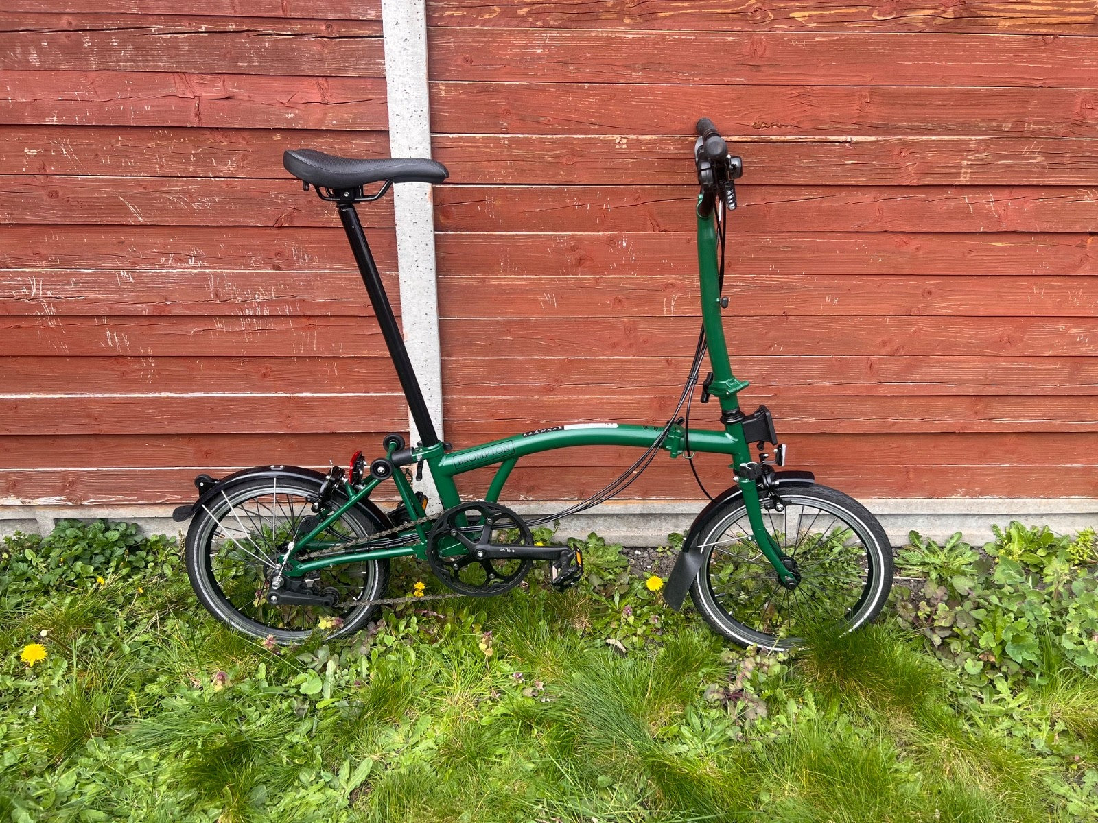 Brompton C Line Folding Bike Racing Green 3-speed