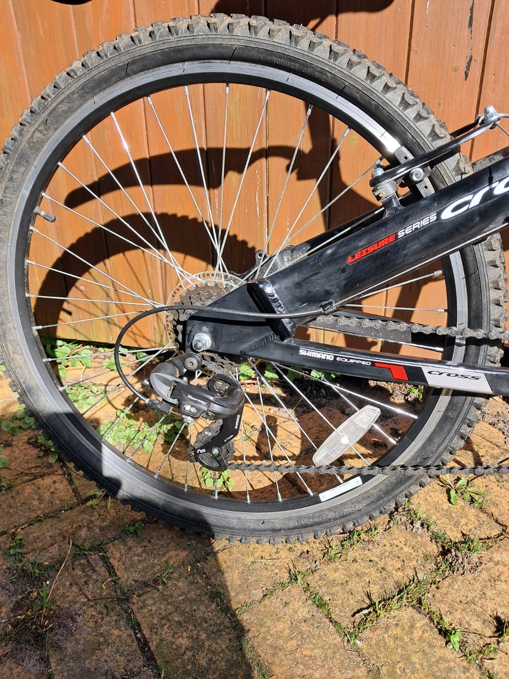 Cross Explorer Folding Bike 26 Inch Wheels