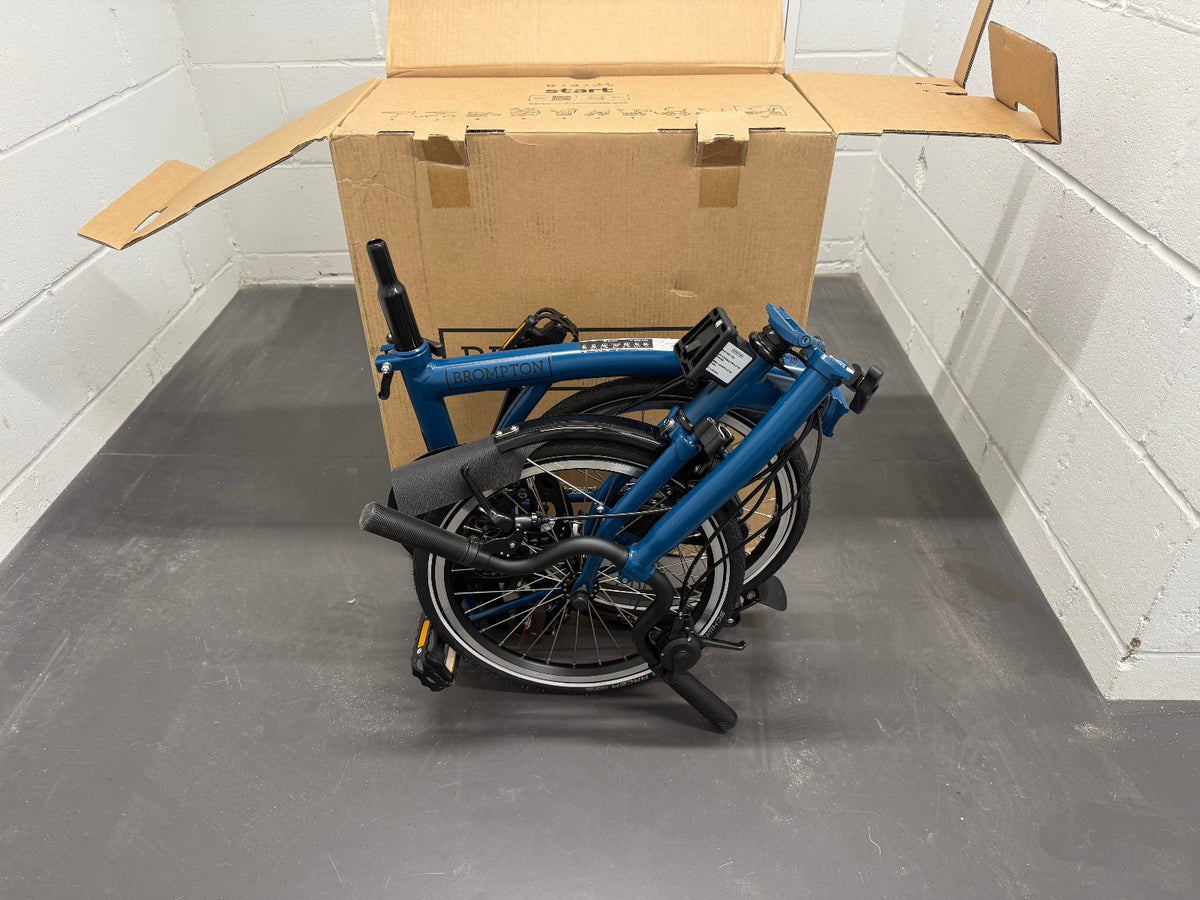 Brompton C Line 2-Speed Mid Handlebar Folding Bike, Ocean Blue, Brompton Lights