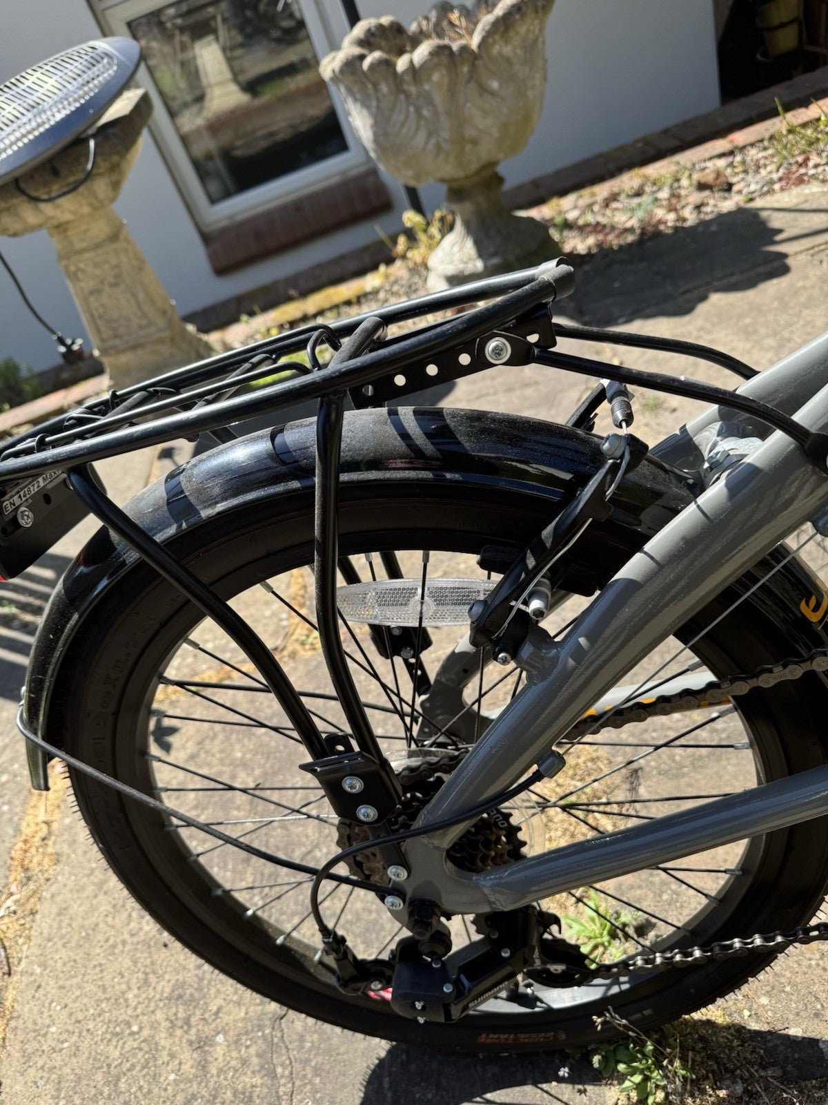 Raleigh Evo 2 Folding Bike 7-Speed Shimano Gears, Grey. Never Ridden.