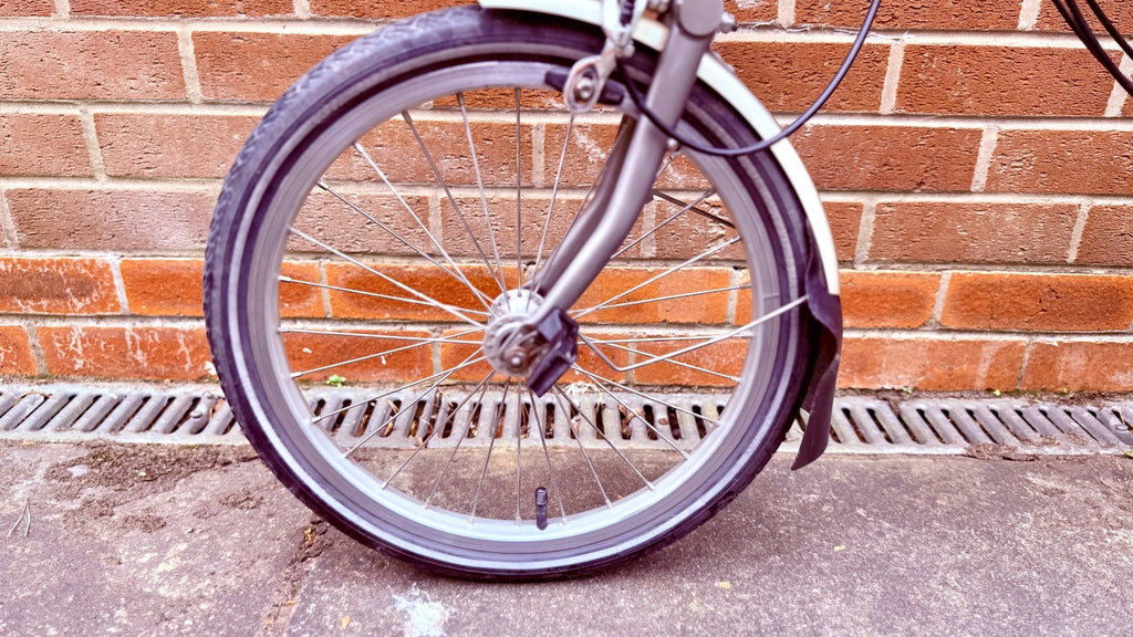 Brompton M6L-X Titanium C Line 6 Speed Very Good Used Condition FREE POSTAGE