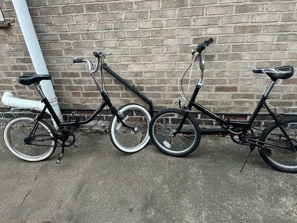 Folding bikes -3 speed- easy folding step over-20 inches- Pristine condition