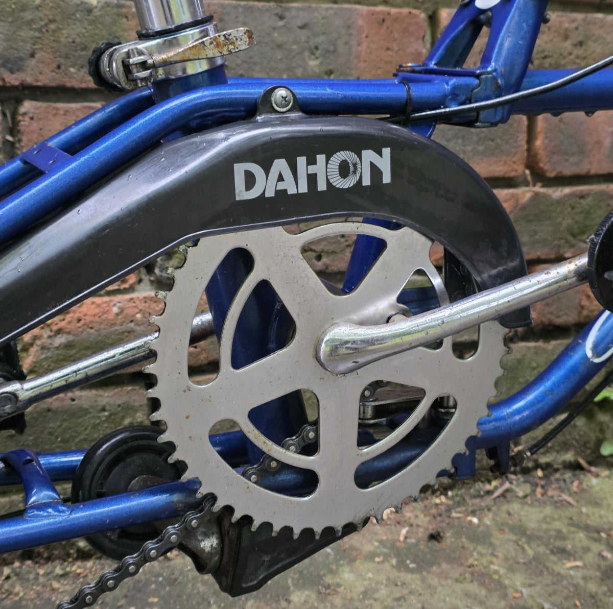 VINTAGE ADULTS DAHON GETAWAY V FOLD UP BIKE (10" WHEELS)