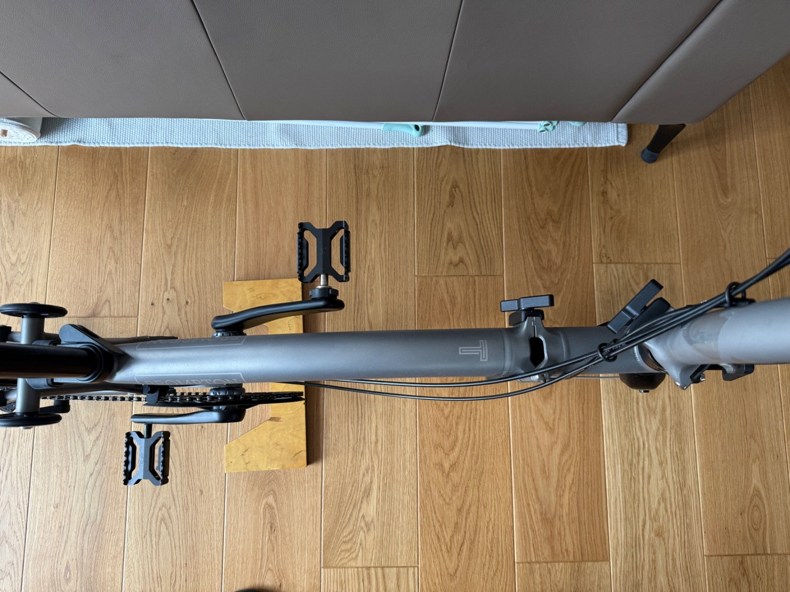 Brompton T-Line 4-Speed Titanium Folding Bike Low Handlebar- Excellent Condition