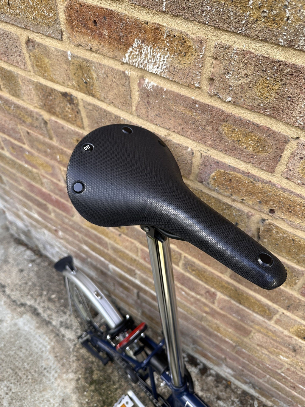 Brompton C Line Explore 2024 6-Speed, Tempest Blue, Excellent Condition, Lights