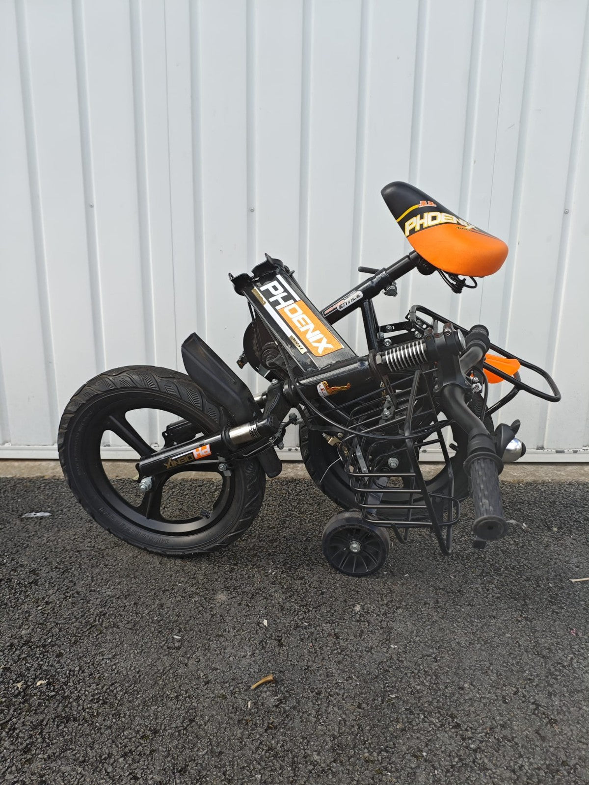 Sturdy Foldable 14-Inch Kids Bike with Stabilisers