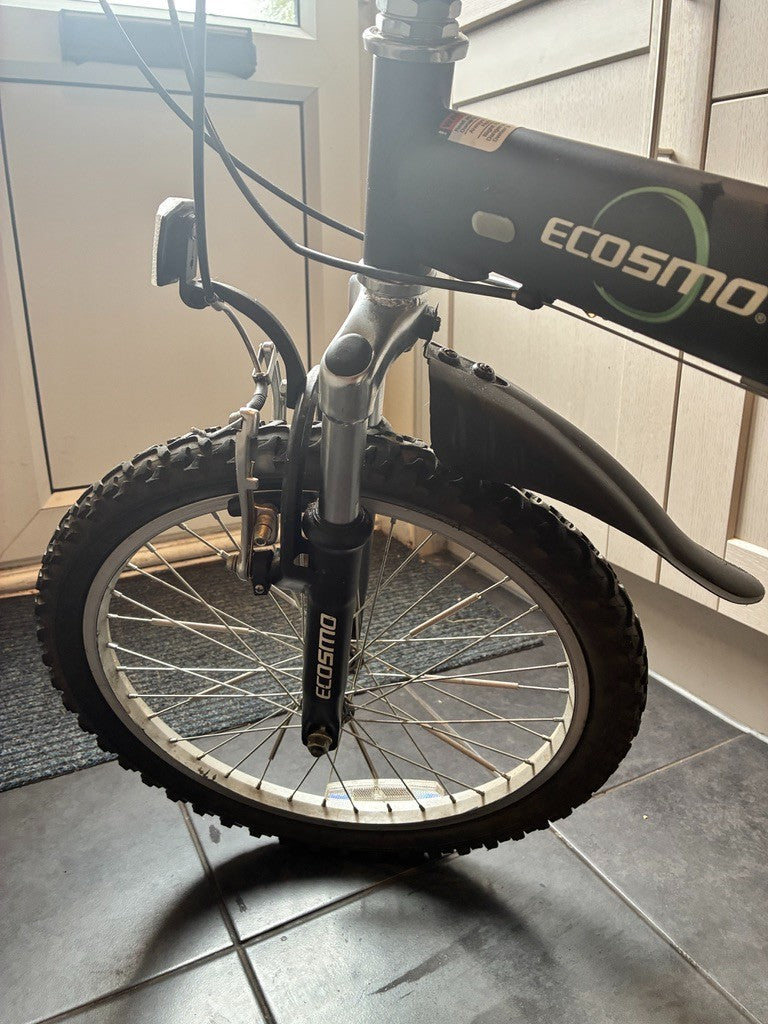 Folding Bicycle For Adult - Excellent Condition With D-Lock