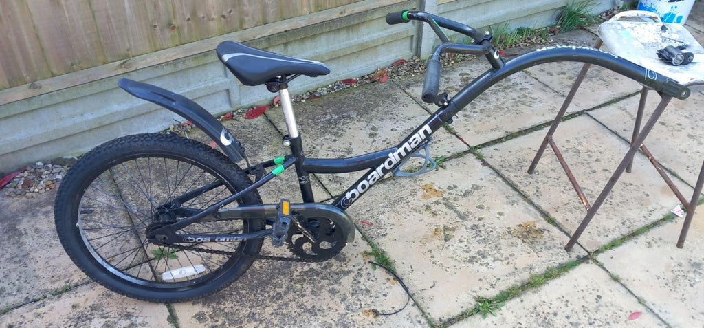 Boardman Adventure Tag along Child’s Bike. Foldable 20’ Wheel