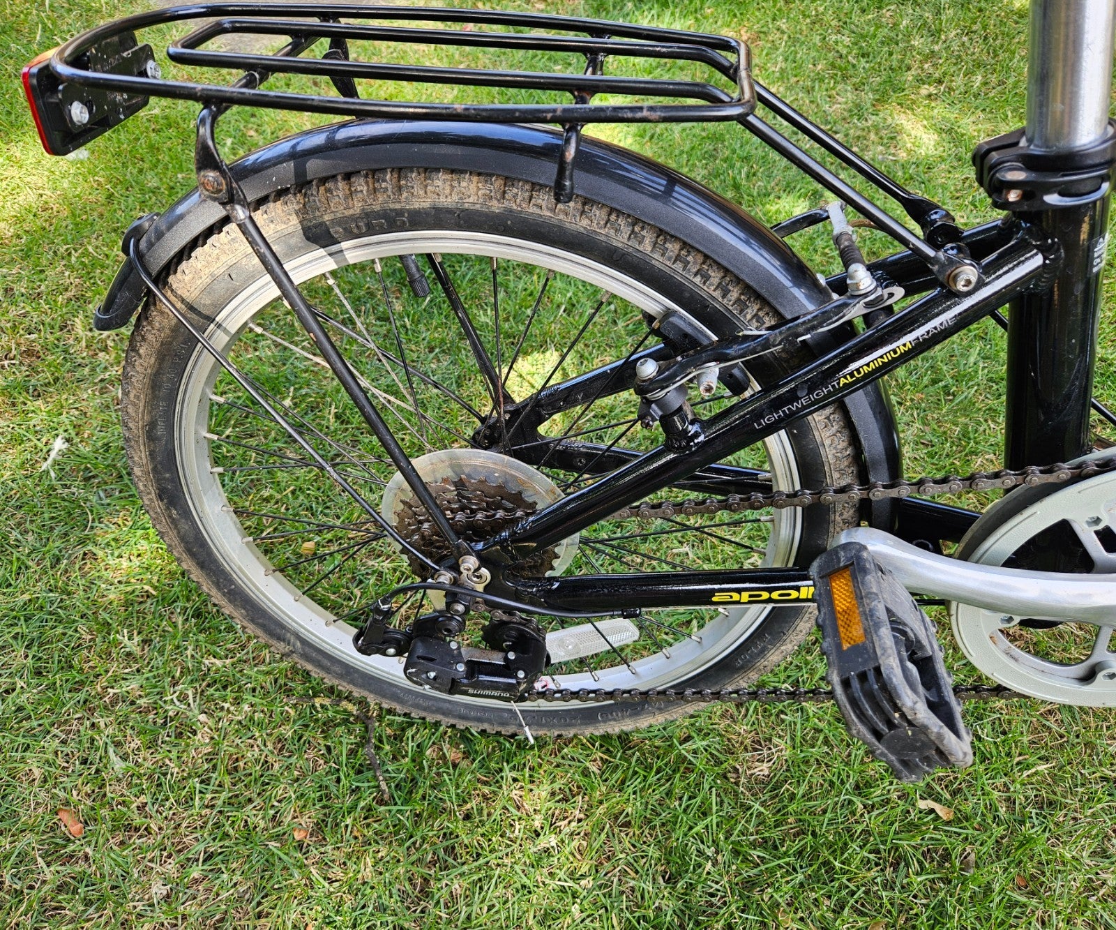 Apollo Contour Unisex Folding Bike 7 Speed, Black, 20" Wheels