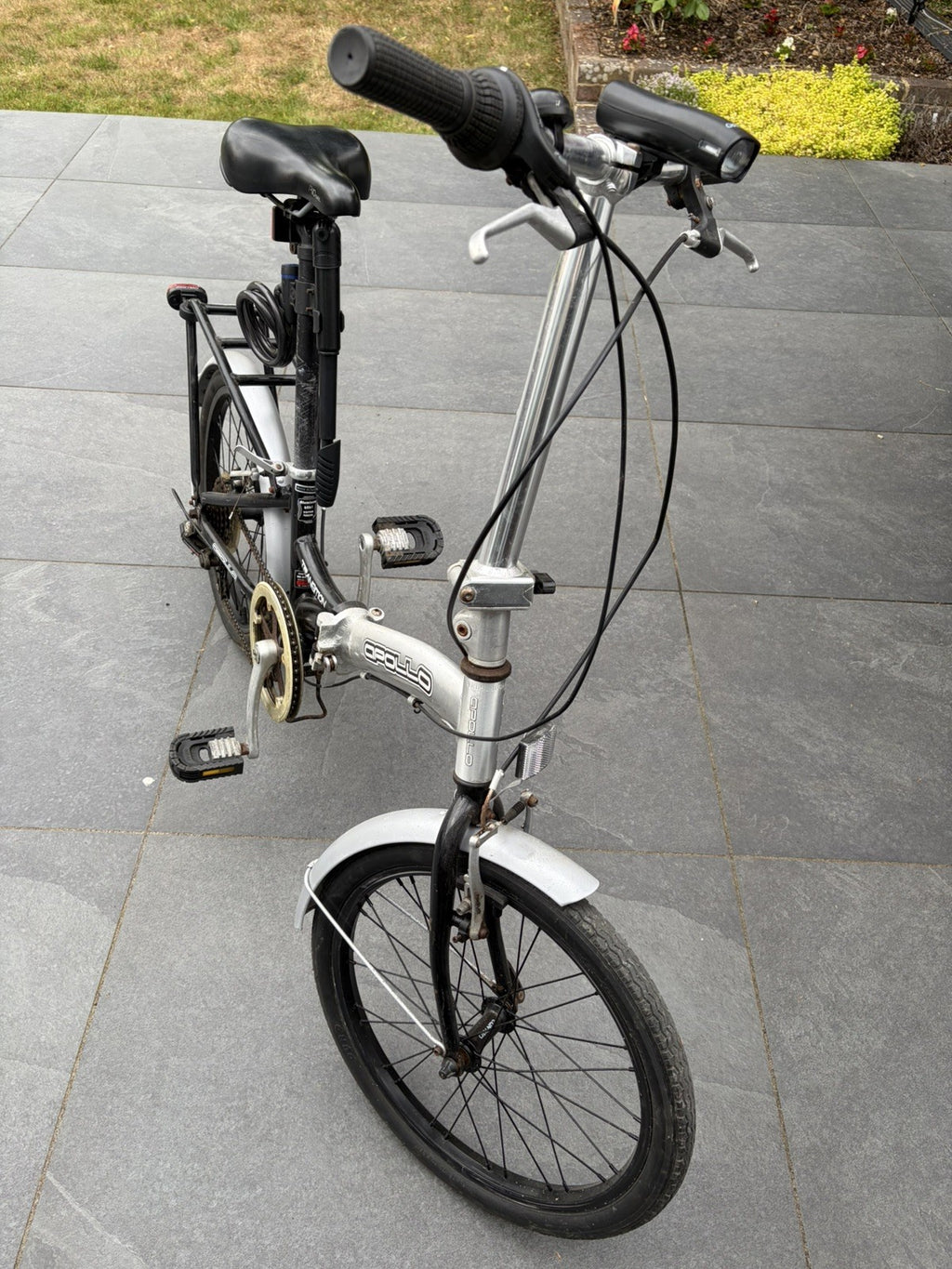 Folding Bike Apollo Transition 20” Wheels Alloy Frame Shimano 6 Gear Revoshift