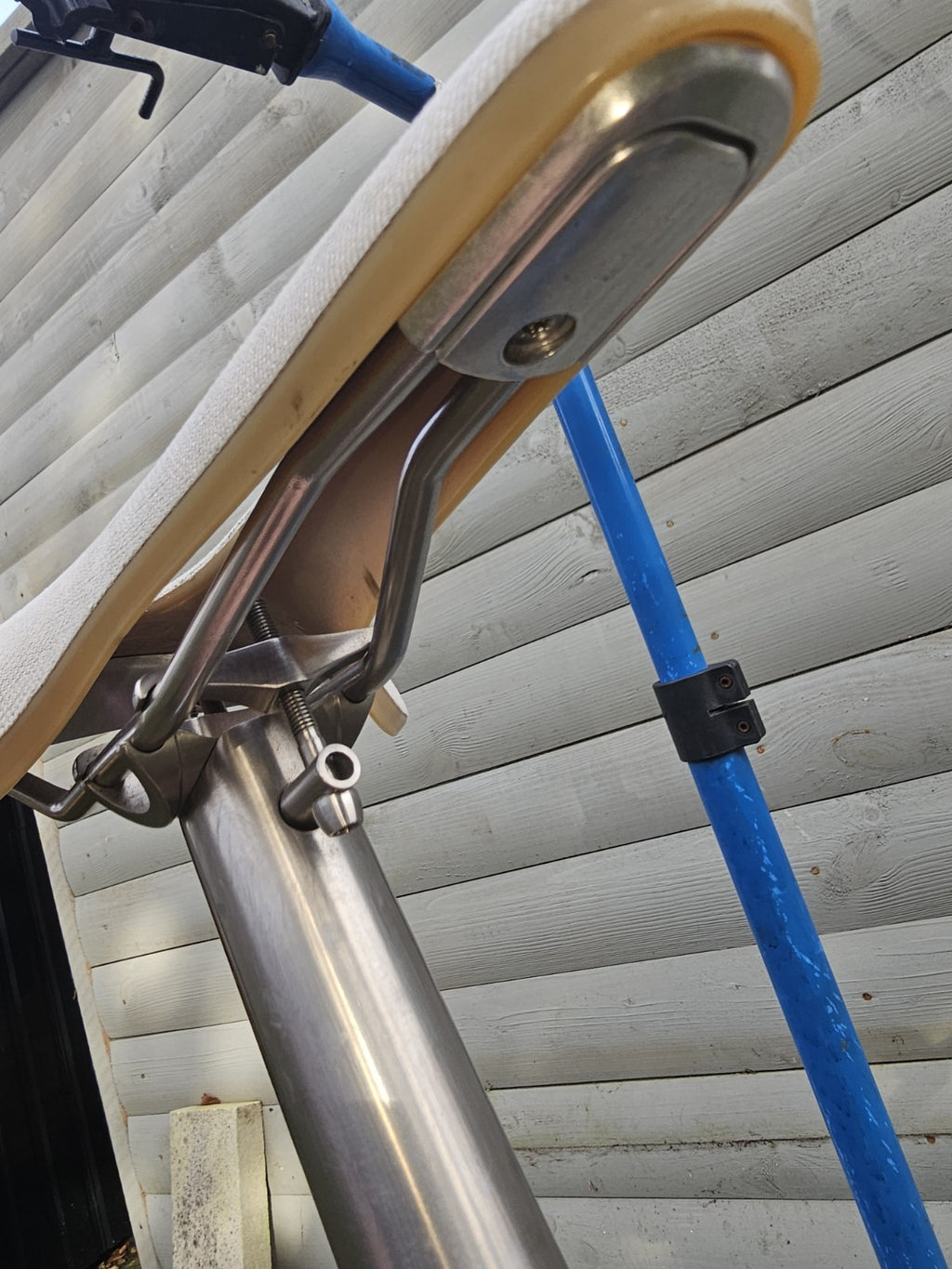 Bespoke Brompton S3L - titanium seatpost, Brooks saddle, unique colours and more