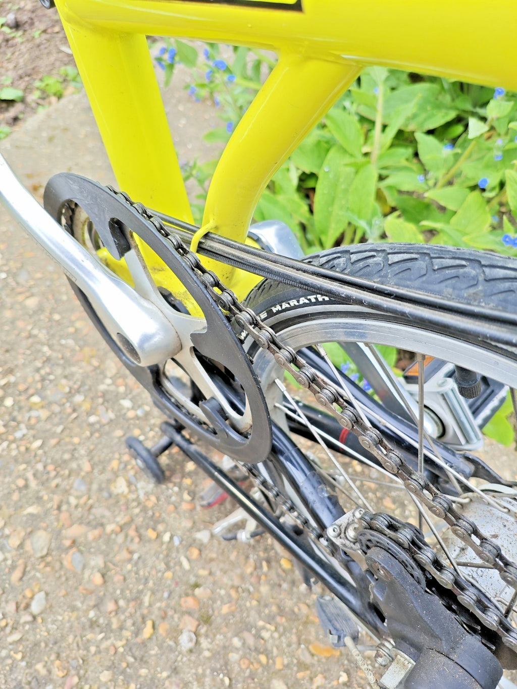 6-Speed Brompton M6L (I think) Folding Bike 2005 Canary Yellow, mudguards.