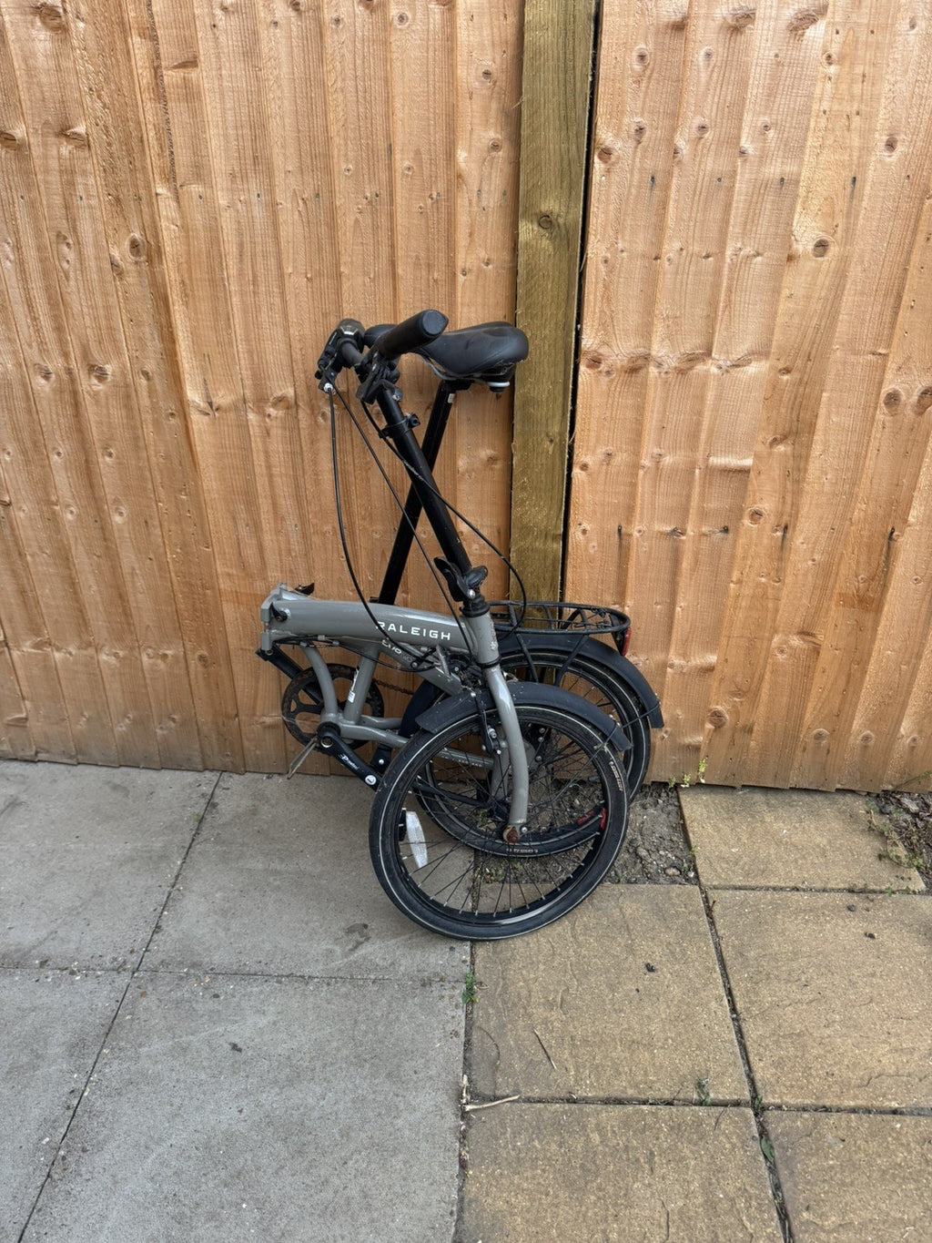 Raleigh Evo Two Folding Bike - Grey – Superb Condition - White decal