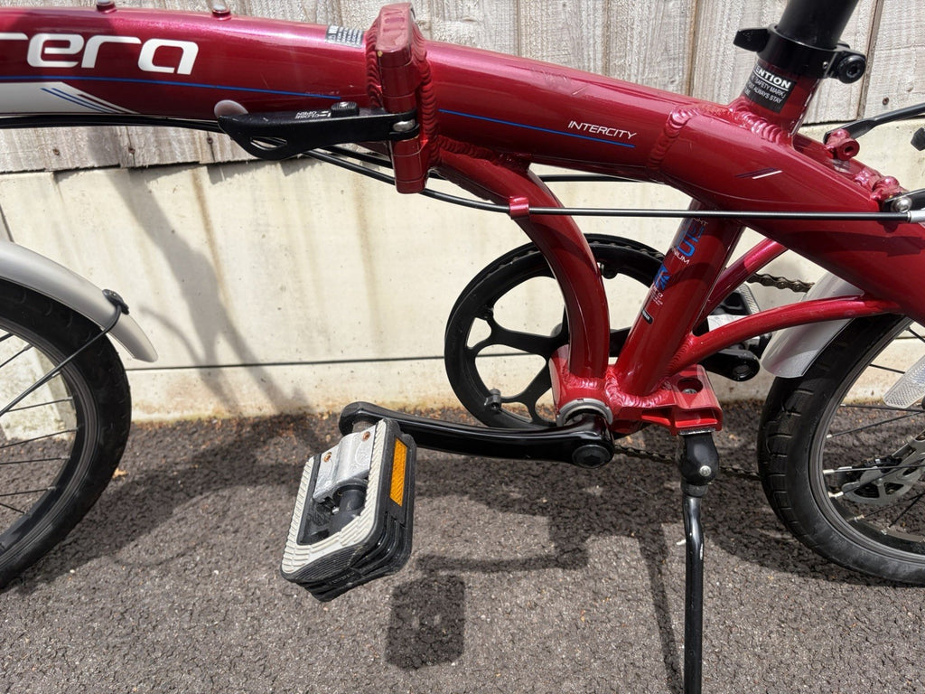 Carerra Intercity Folding Bike In Red.