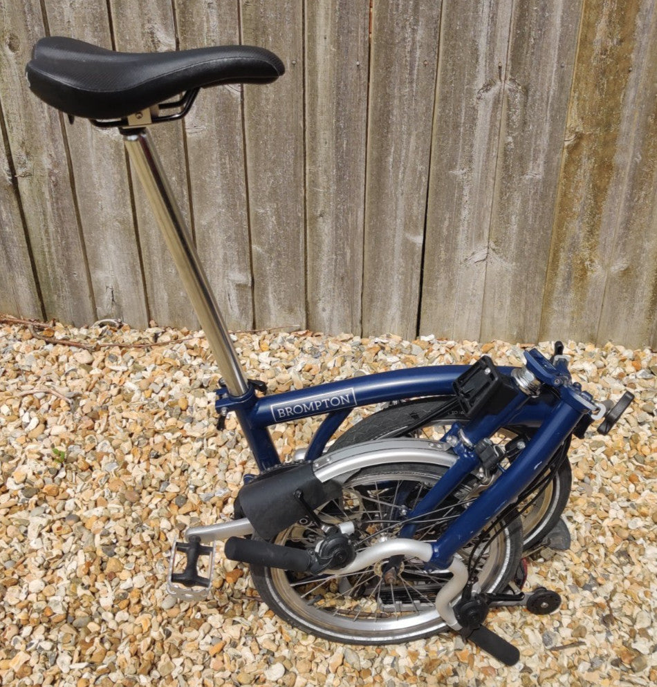 Brompton M6R 2017 Folding Bike - Navy 6 Speed w Rear Rack - Good Working Order