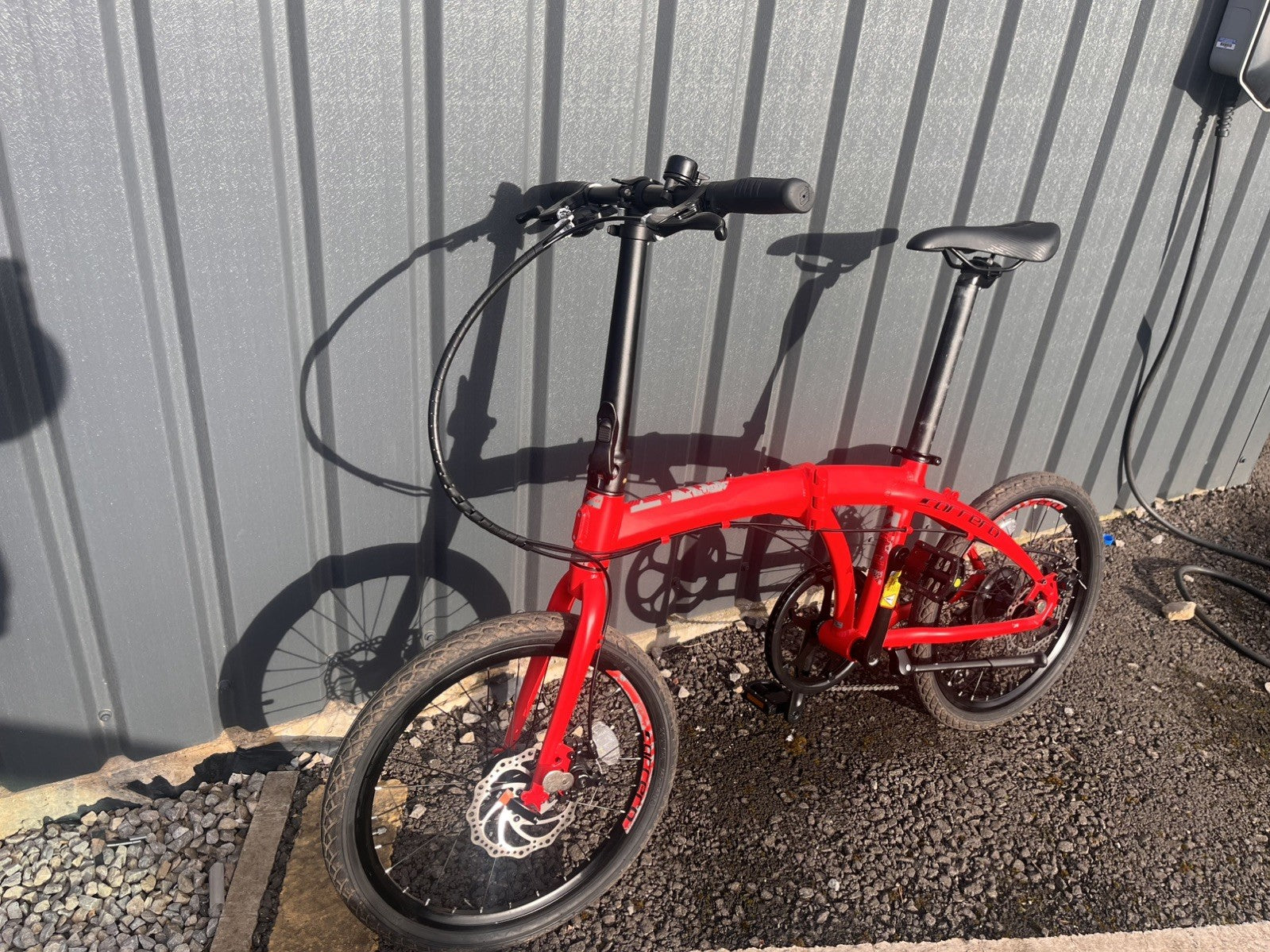 Carrera Intercity Folding Bike 20" Wheels disc brakes