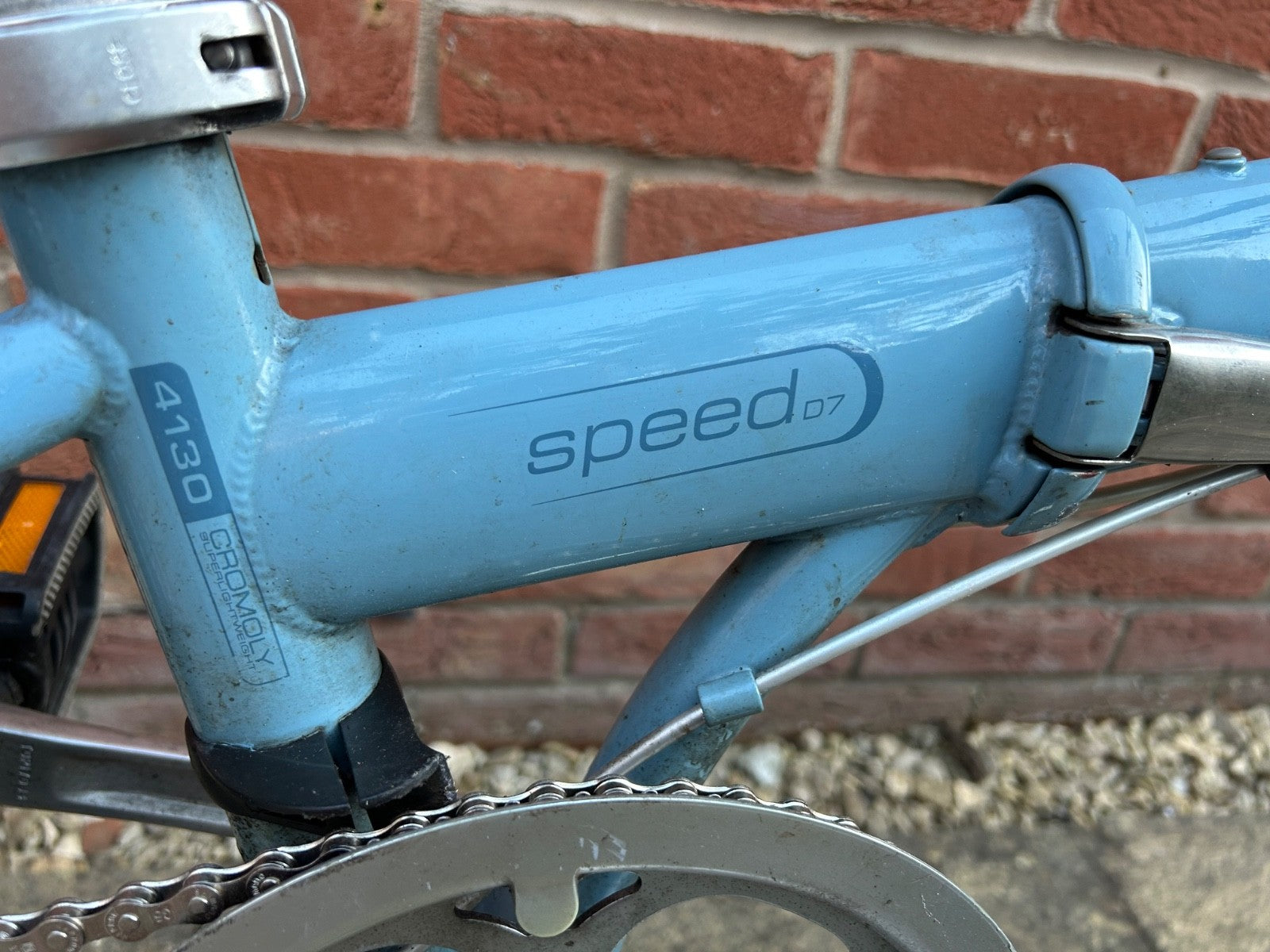 Dahon Speed D7 Folding Bike 7-Speed SRAM Grip Shift, Luggage Rack