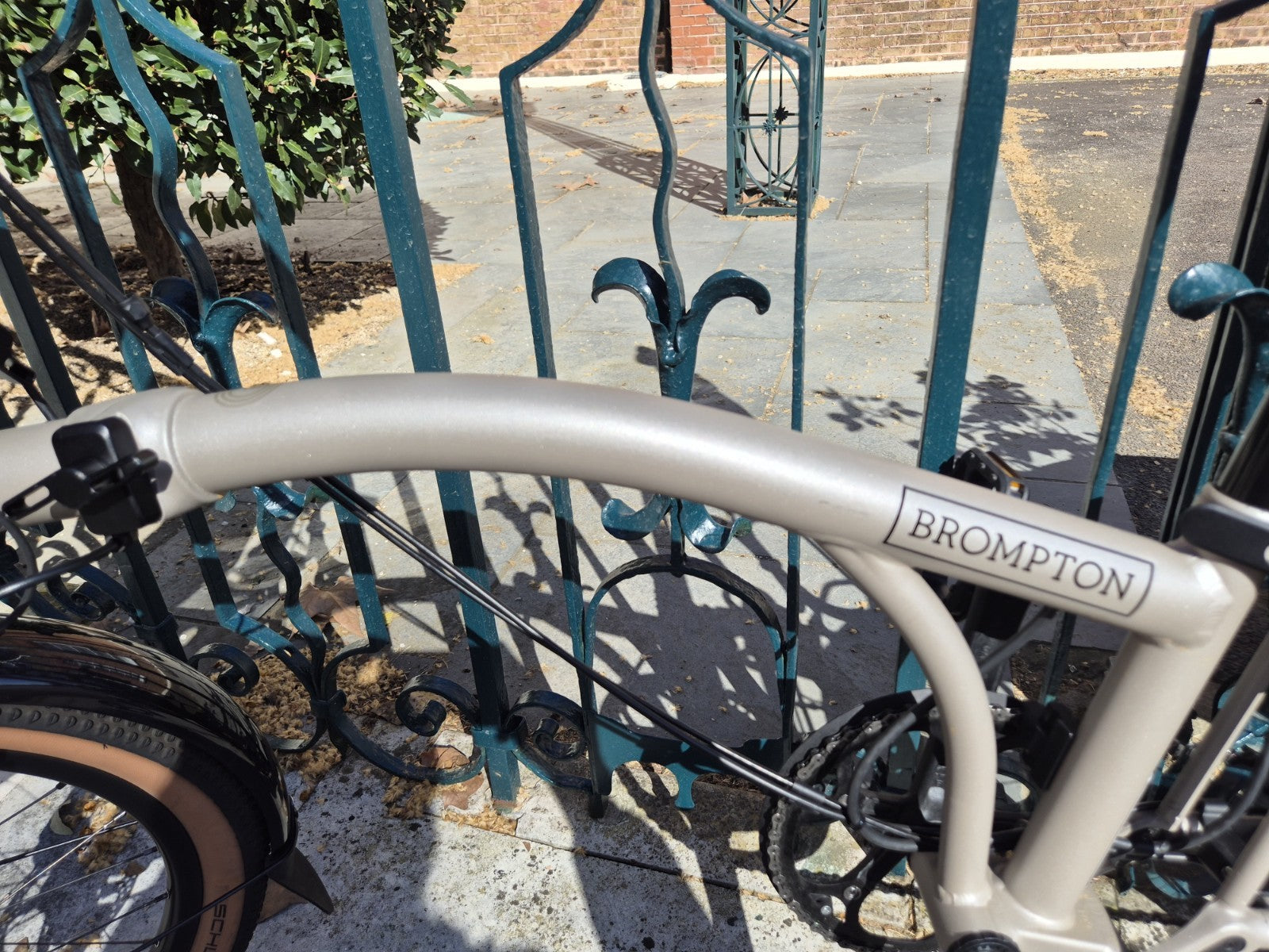 Brompton G Line 4 Speed Medium Super Roller Folding Bike £2850