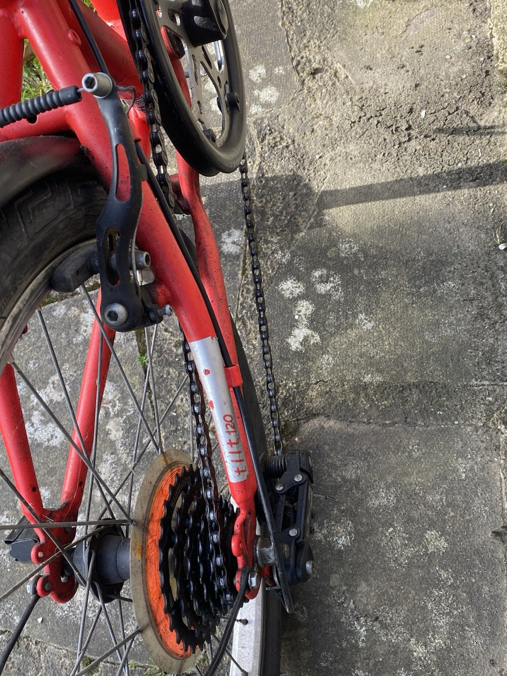 BTwin Tilt 120 Red Folding Bike