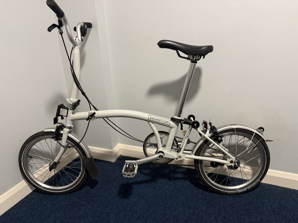 Brompton H3L 2018 Folding Bike (Excellent Condition)