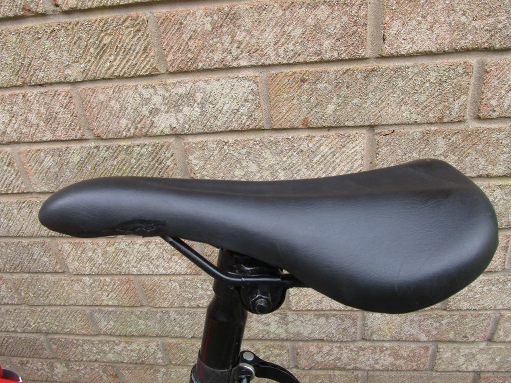 BIKE - MOUNTAIN BI FOLD - 26" WHEELS - DISC BRAKES  UNISEX - EXCELLENT CONDITION