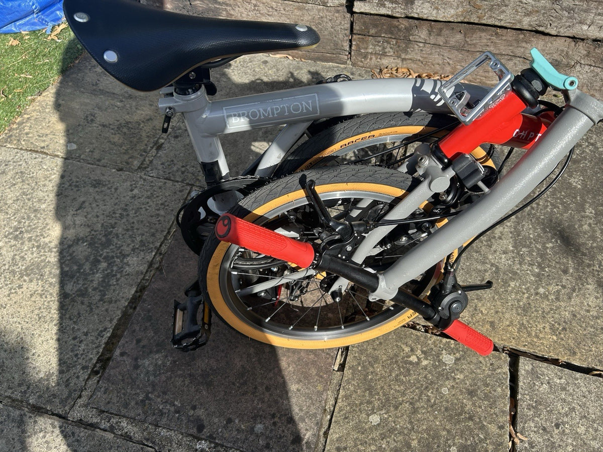 Brompton CHPT3 V4. Titanium 4 speed.