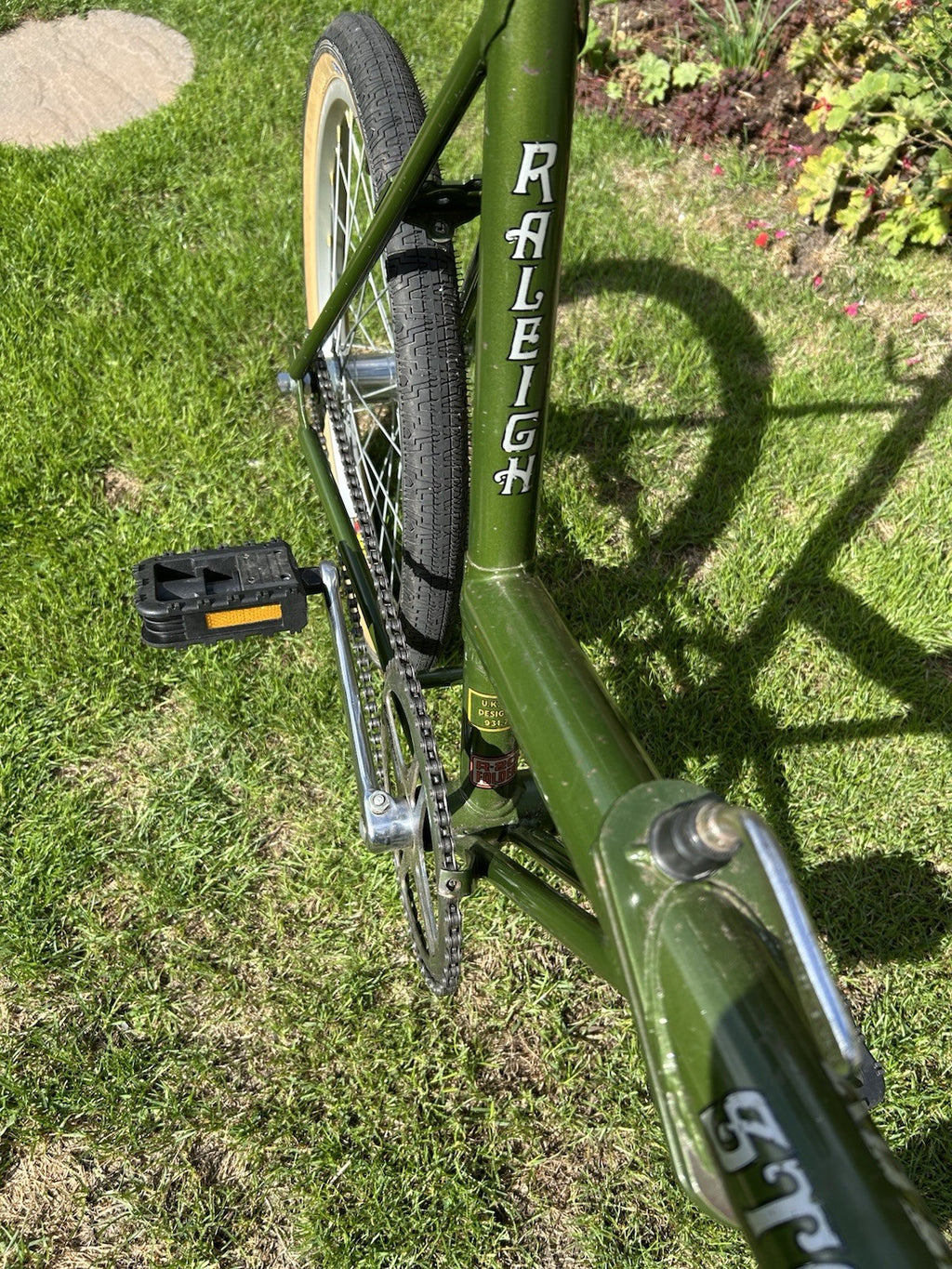 Vintage 1974 Raleigh Stowaway Folding Bike - Café Cruiser Retromod