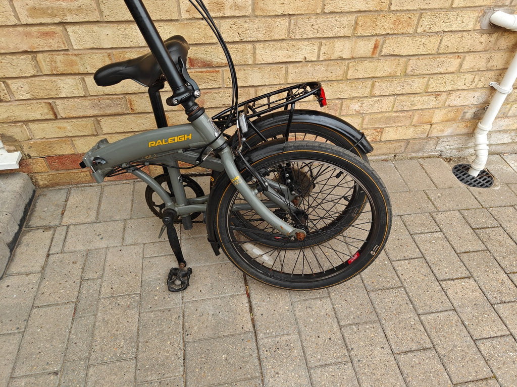 RALEIGH EVO 2 ADLUTS FOLDING BIKE