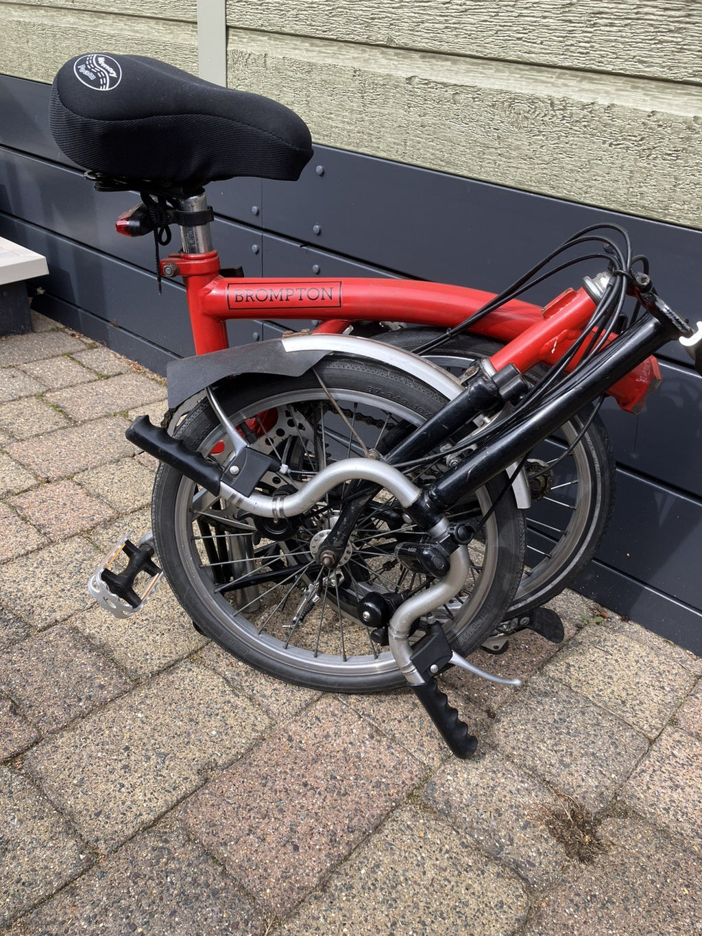 Brompton M6L Folding Bike Red