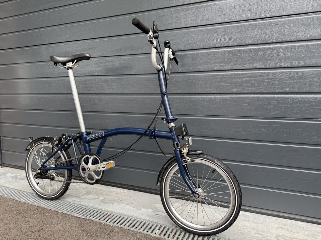 Brompton M3L 3 speed Tempest Blue Superb Condition