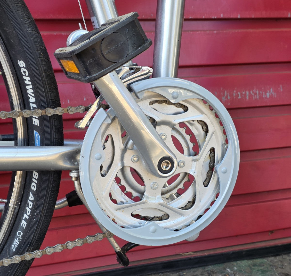 DAHON EXPRESSO FOLD UP FOLDING BIKE (42cm FRAME SIZE w/ 26" WHEELS) VG CONDITION