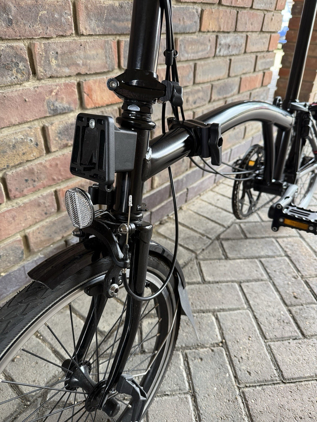 Brompton M6L Black Edition 6 Speed Folding Bike With Toolkit And Messenger Bag