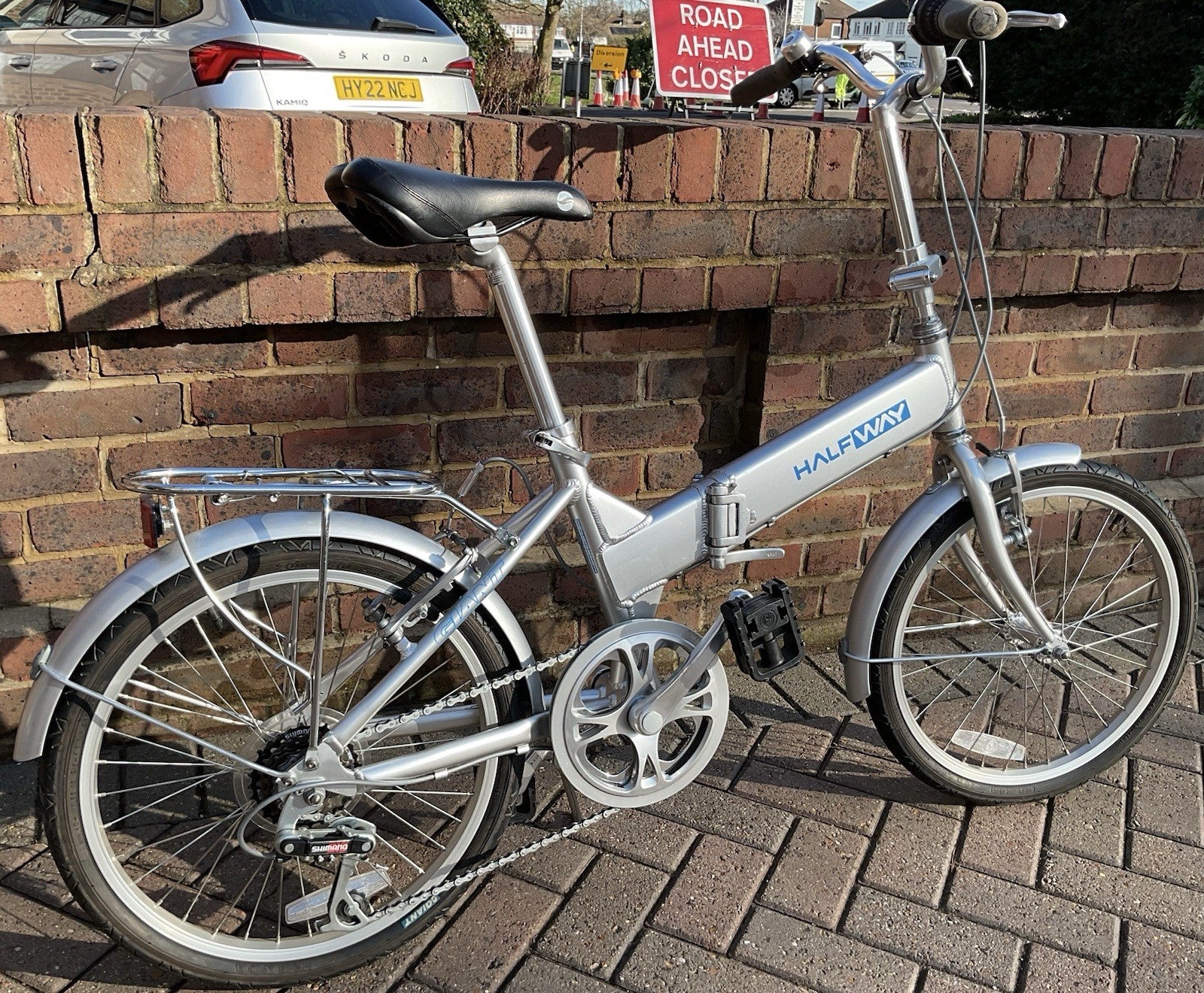 Giant Halfway Folding Bicycle Bike 20” Wheels