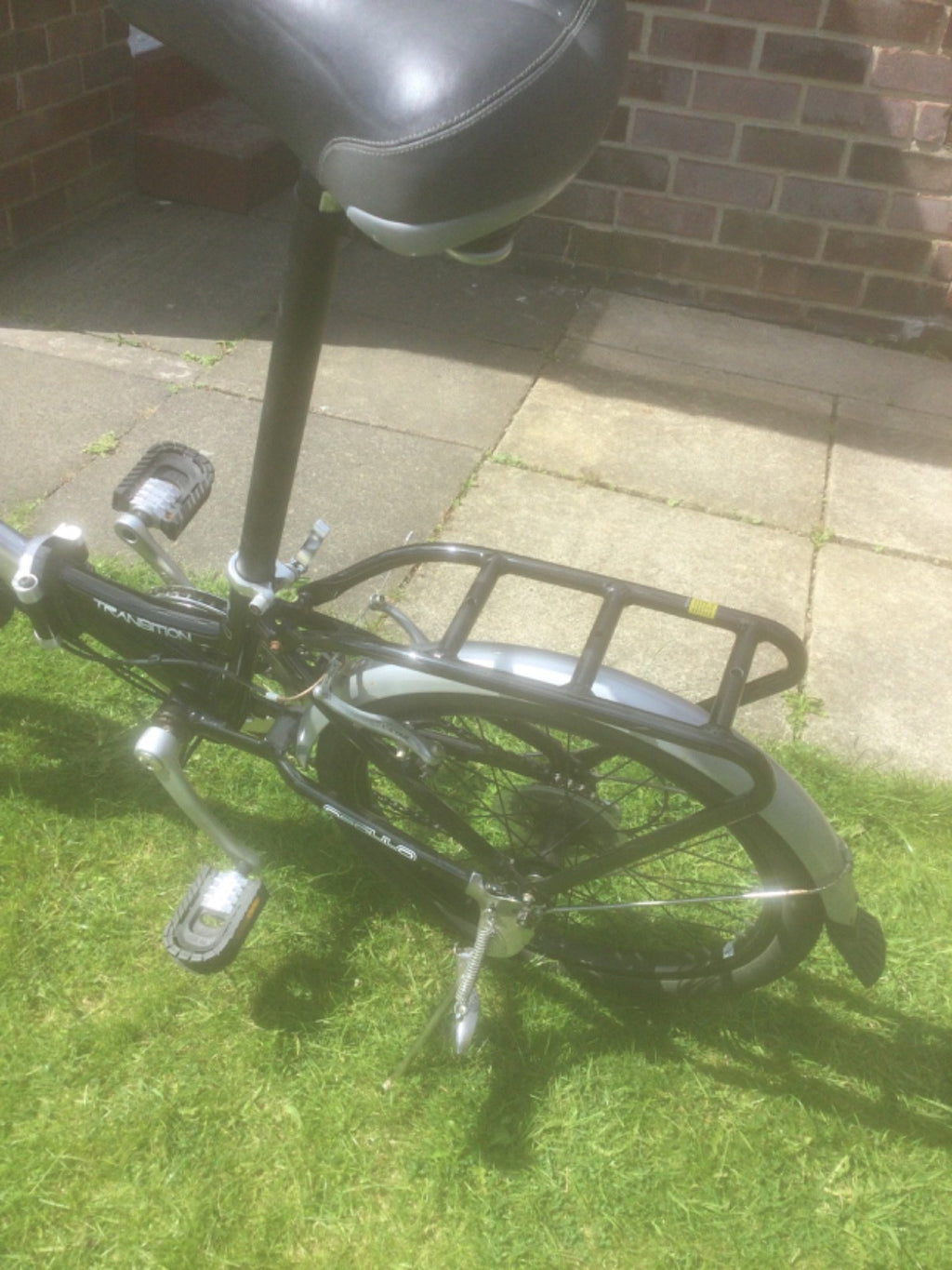 Apollo  transition folding bike 6 revoshift gears 20inch wheels adults unisex