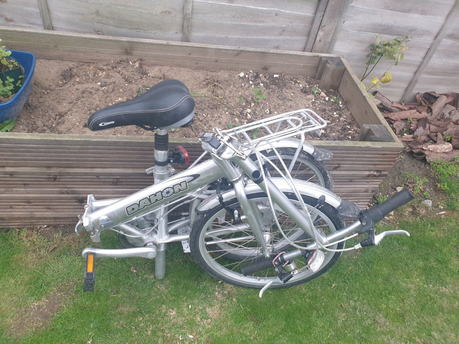 Dahon Vitesse Folding Bike - 7 Speed - Great Condition Commuter
