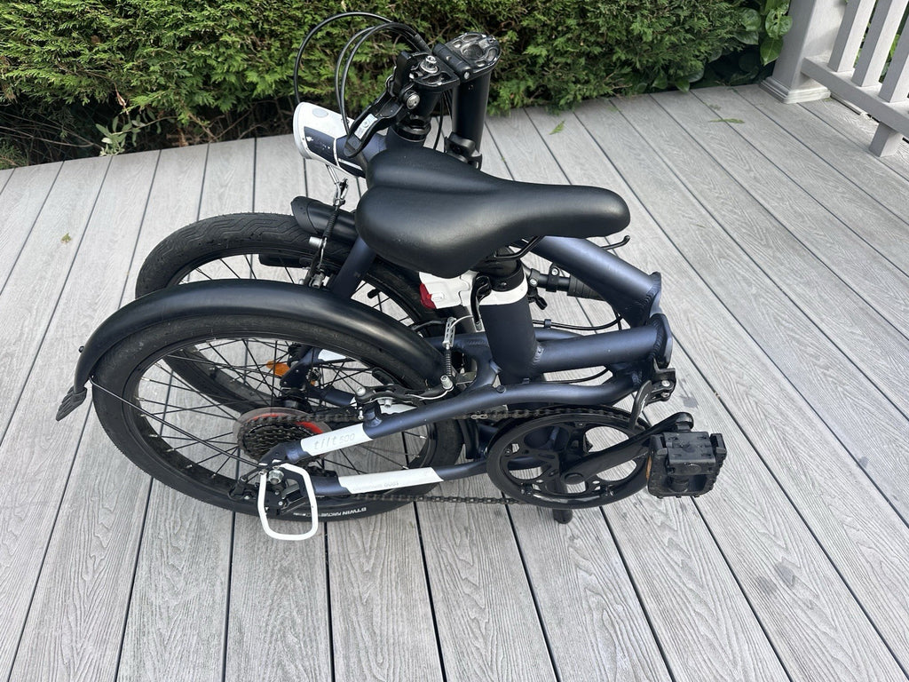 B'TWIN Tilt 500 20in Folding Bike Blue with Mudguards, Rim Brake, Gears