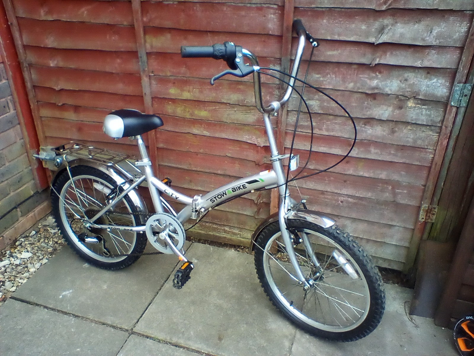 bicycle stow bike city 20 in wheels 6 gears folding bike