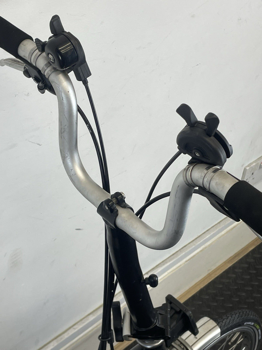 Brompton M6L Folding Bike - Black