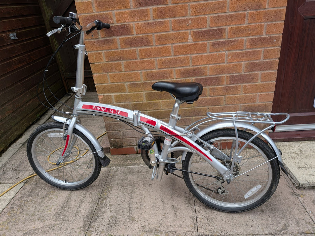 AMMACO Pakka Lite SE Silver Foldable Bicycle with Carry Bag