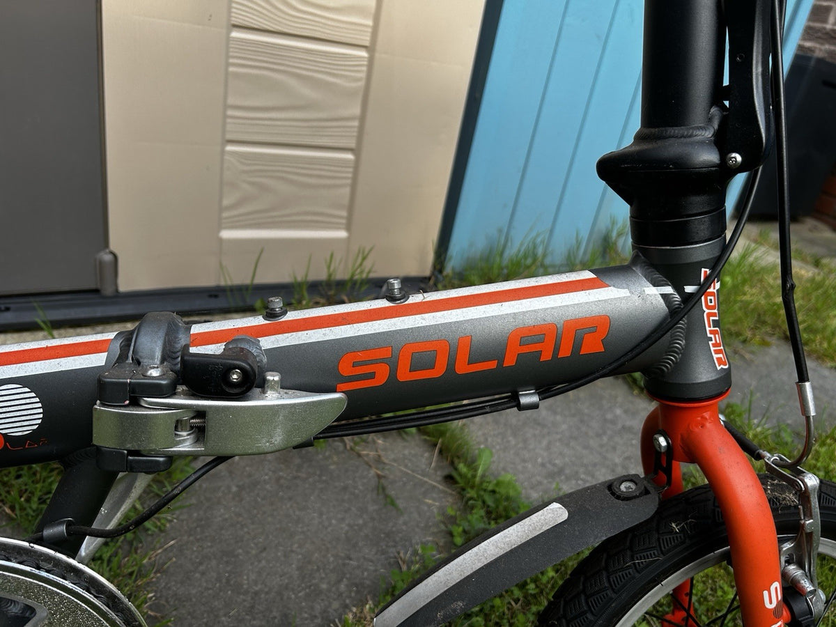 Excellent Condition Solar 20” Folding Commuter Bike – 7-Speed Shimano – USED